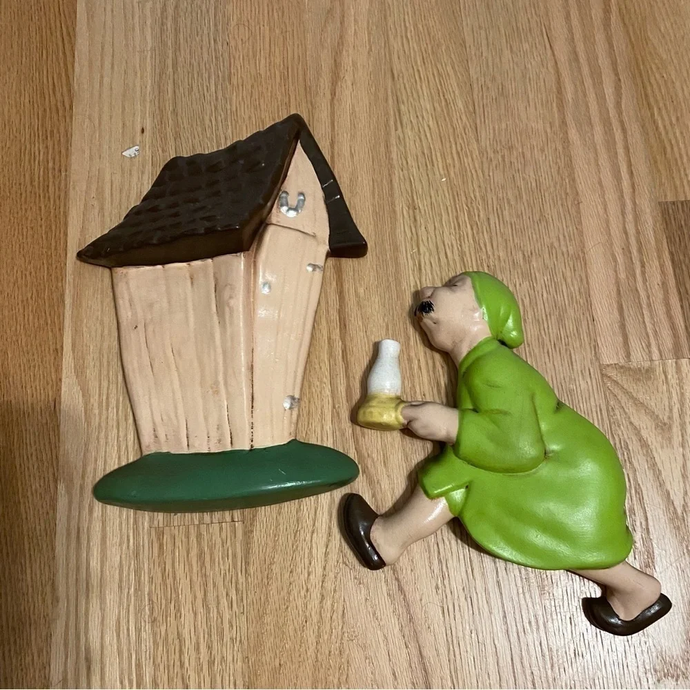Vintage 70's Arnel Race To The Outhouse Ceramic Wall Hanging Ma Pa Green Pajama